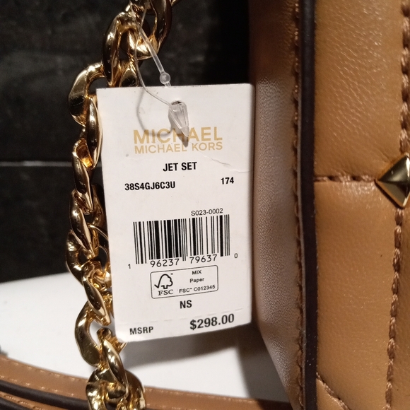 purse - Picture 4 of 6